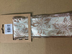 CINTA ALAMBRADA 2.5" X 10 YDS CREMA/ROSADO AÑEJO